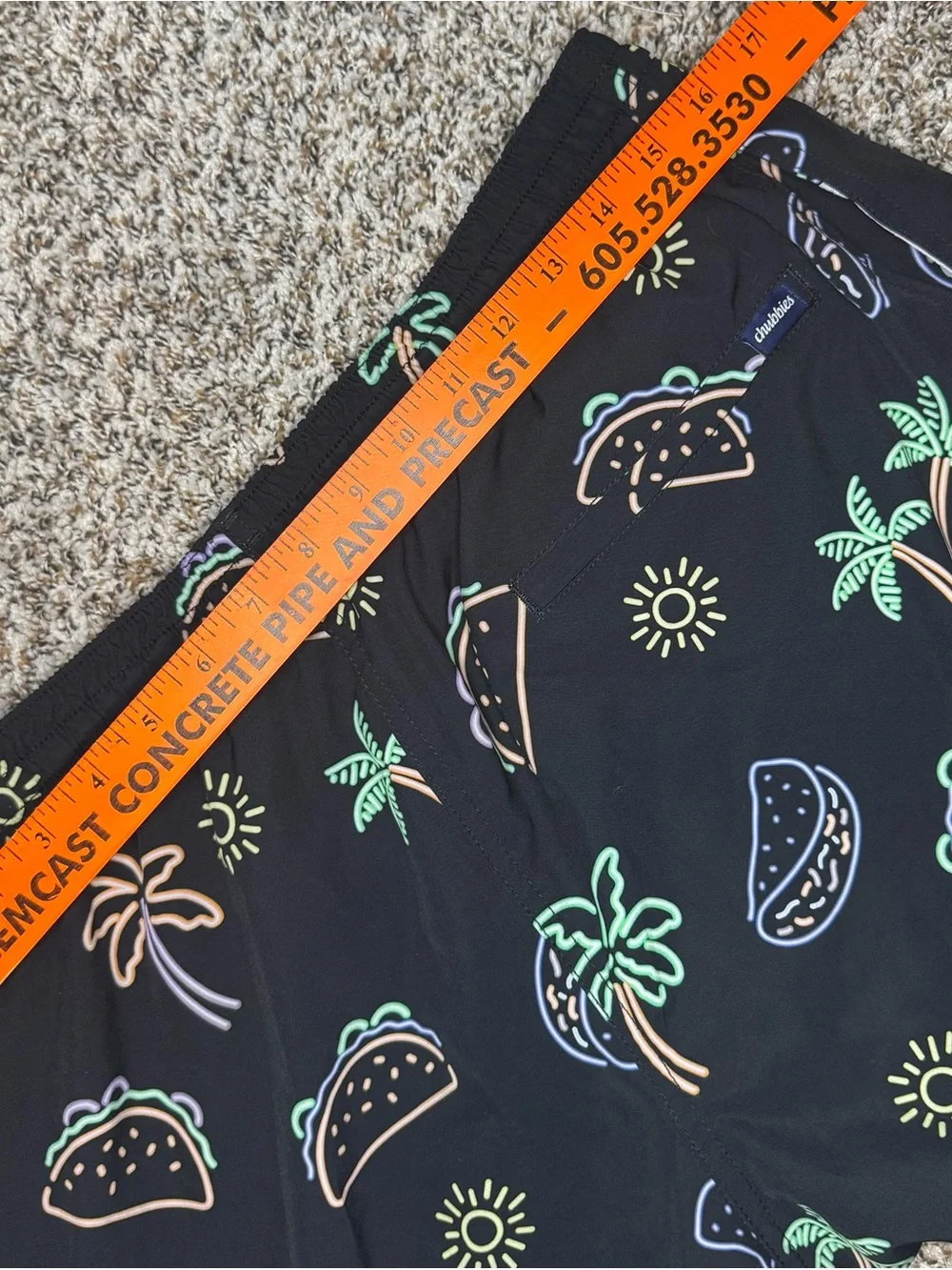 Chubbies Taco Palm Tree Swim Trunks Mens XL 7” Inseam Black Neon Beach Shorts